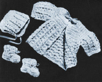 Shell Stitch Baby Outfit Crochet Pattern