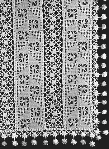 Greek Key & Irish Mesh Bedspread Crochet Pattern