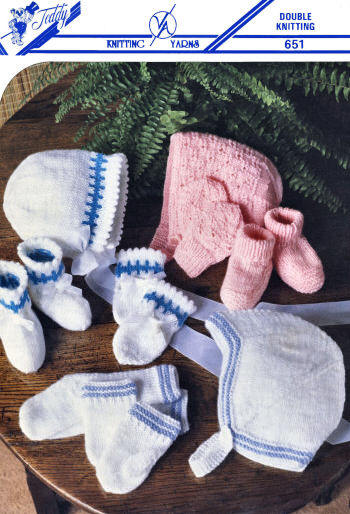 Baby Hats, Mittens, Socks & Booties Knitting Pattern