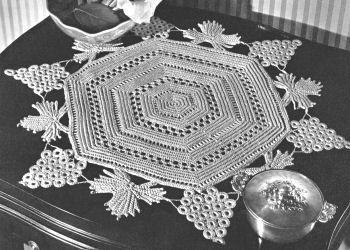 Grape Arbor Centerpiece Doily Crochet Pattern 19"