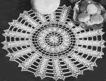 Williamsburg Doily Crochet Pattern 13"