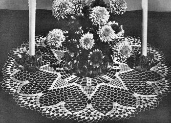 Hearts Centerpiece Doily Crochet Pattern 26"