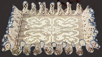 Square Ruffled Doily Filet Crochet Pattern 7 1/2"