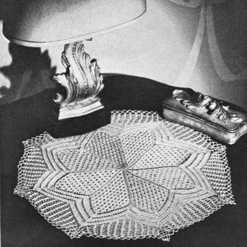 Governor's Lady Octagon Doily Knitting Pattern