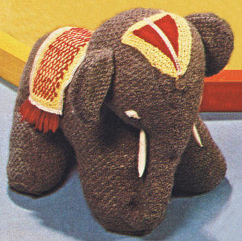 Circus Elephant Stuffed Toy Knitting Pattern