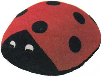 Ladybug Pillow Knitting Pattern