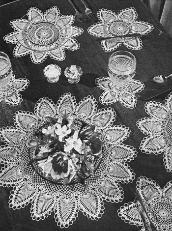 Pineapple Doily Table Setting Crochet Pattern