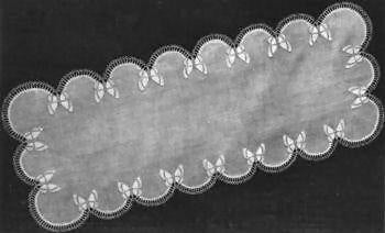 Runner with Butterfly & Scrolls Trim Crochet Pattern