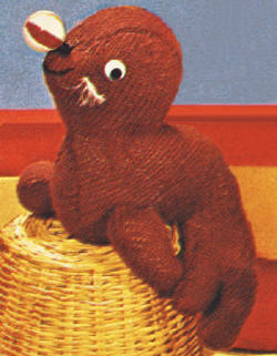 Seal Stuffed Toy Knitting Pattern