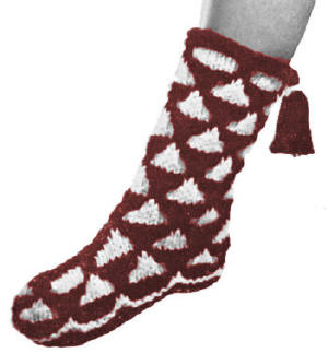 Slipper Boots in Diamond Design Knitting Pattern S M L