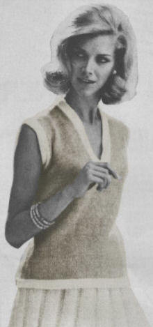 Shell & Gored Skirt Suit Knitting Pattern Bust 32-36