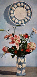 Vase & Wall Plate Blue & White Grapes Crochet Pattern